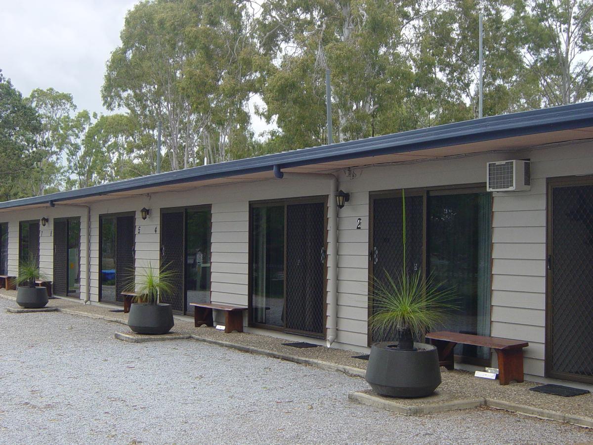 Greenacres Motel / Van Park Benaraby Eksteriør billede